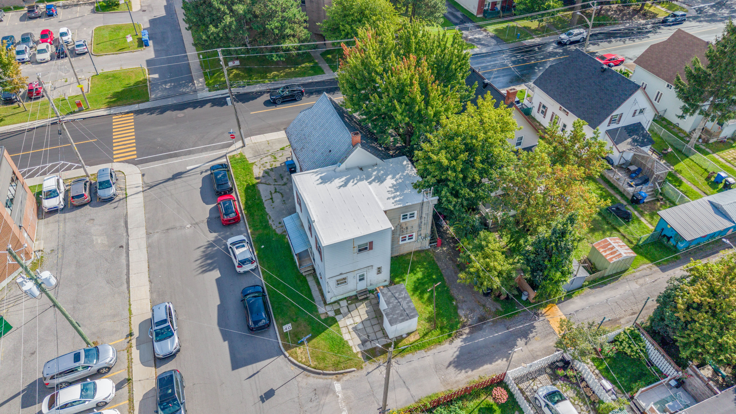 443-445havre-15 Triplex à vendre !